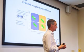 Jonas presenting the Kraljic Matrix